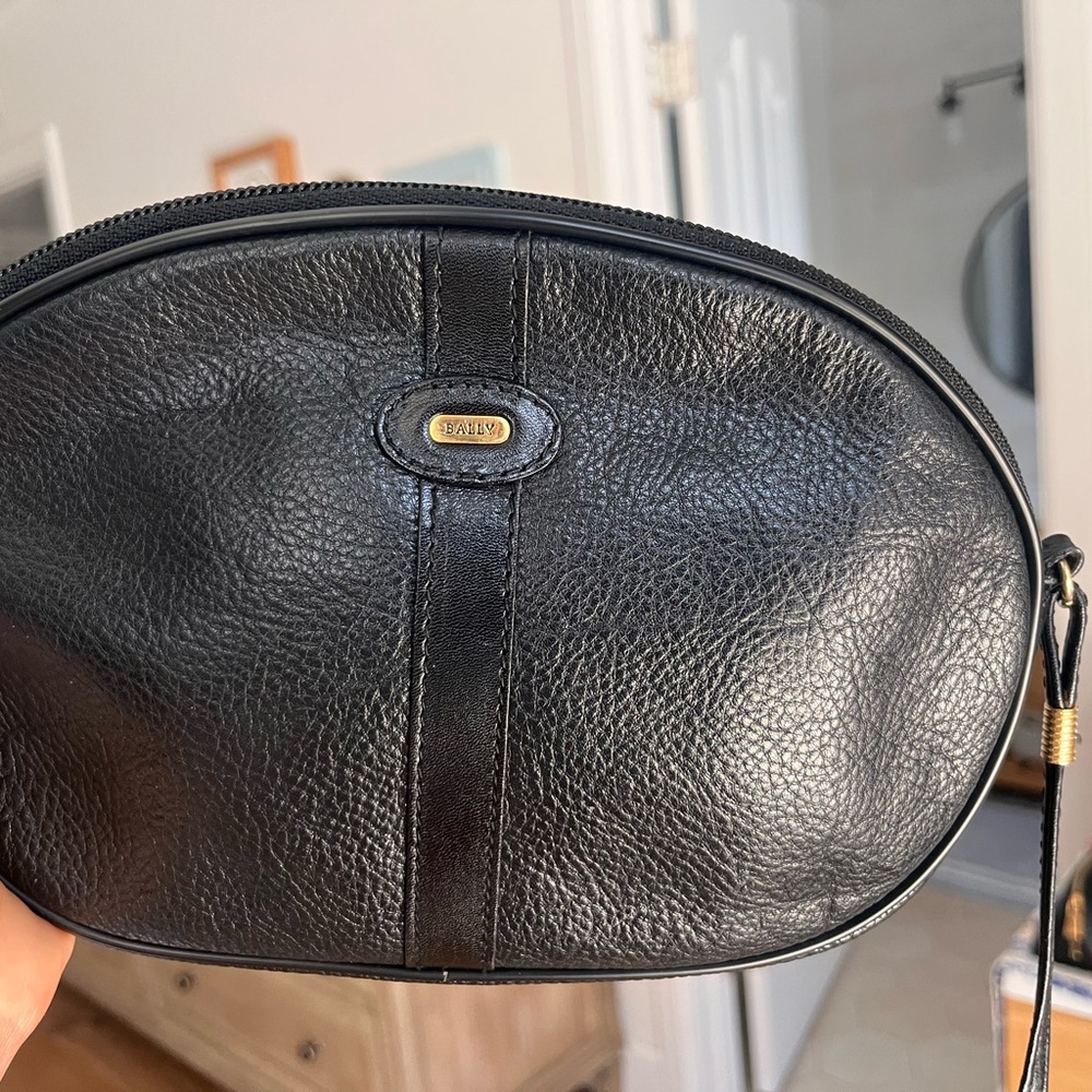 Bally Black Leather crossbody Bag